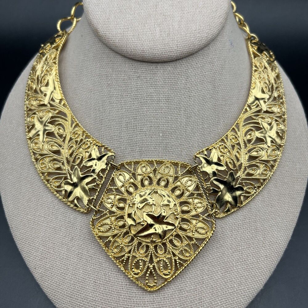 Jose Maria Barrera For Avon Necklace Falling Leaves Gold Tone Chunky Vintage